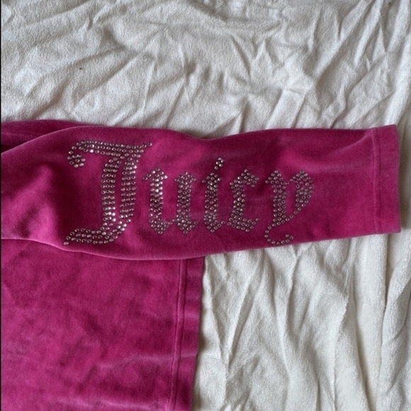 Vintage Y2K Juicy Couture Vibrant Pink Hoodie - Picture 4 of 7